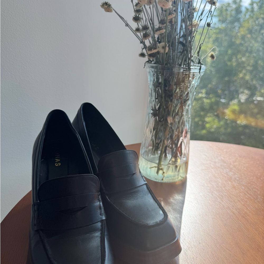 ALOHAS Black Platform Loafers - Picture 2 of 4